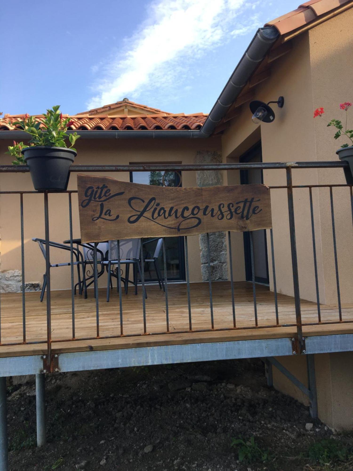 Gite La Liaucoussette Mostuéjouls Exterior photo
